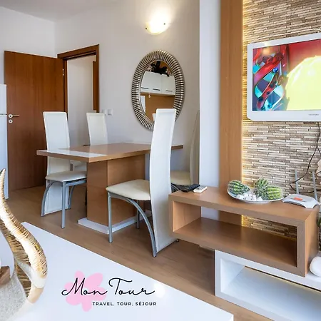 Mon Tour דירה סאני ביץ'