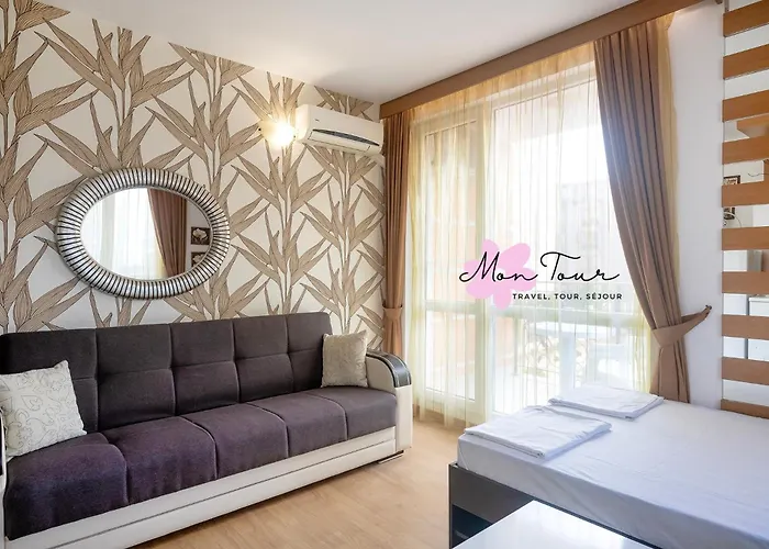 Mon Tour Апартаменти *