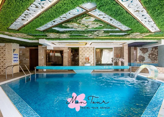 Mon Tour * Сонячний Берег