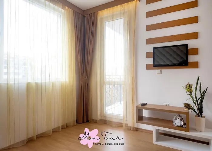 Mon Tour * Сонячний Берег