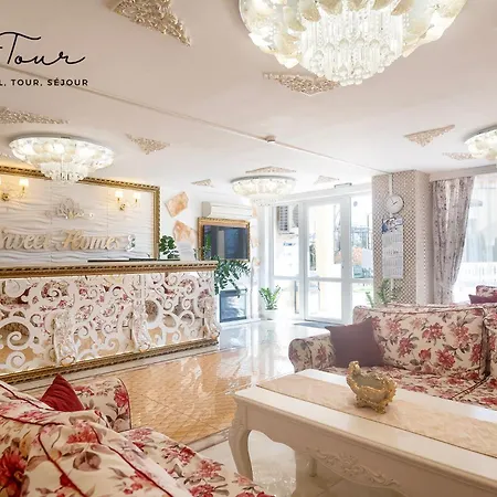 Mon Tour Apartment *