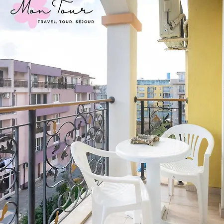 Apartment Mon Tour
