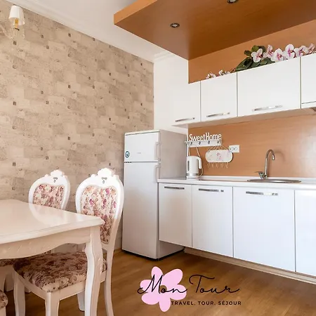 Mon Tour * Napospart