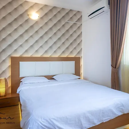 Mon Tour Apartment *